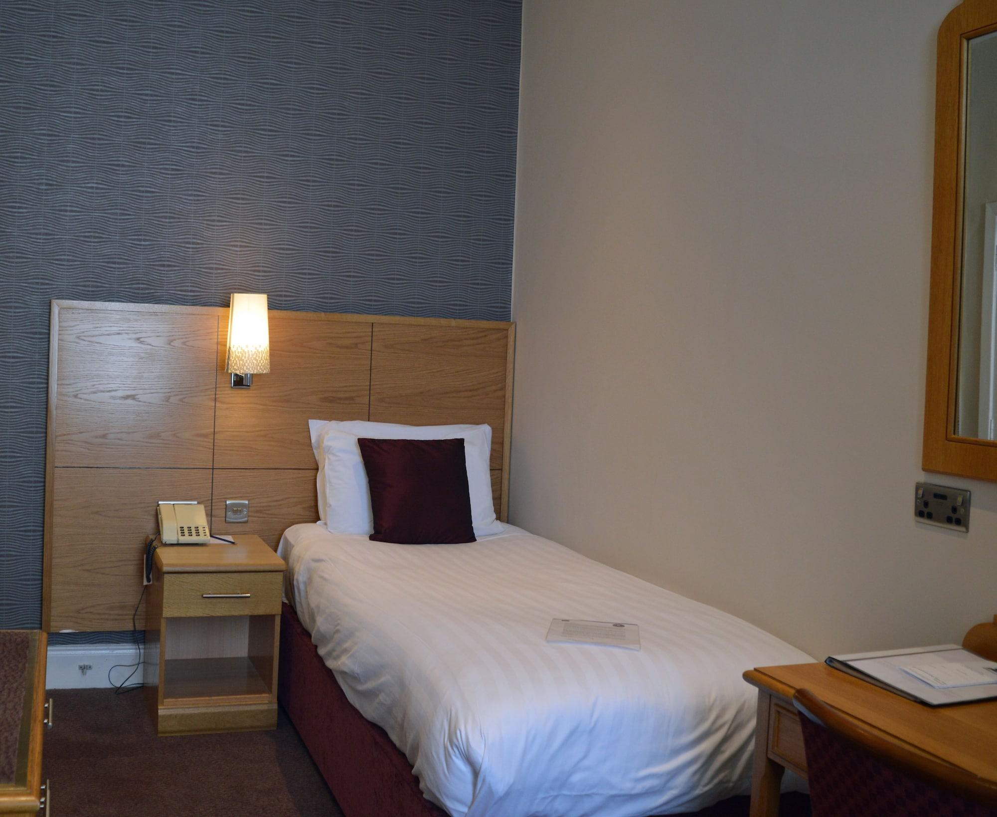 Best Western Kings Manor Edinburgh Exterior photo