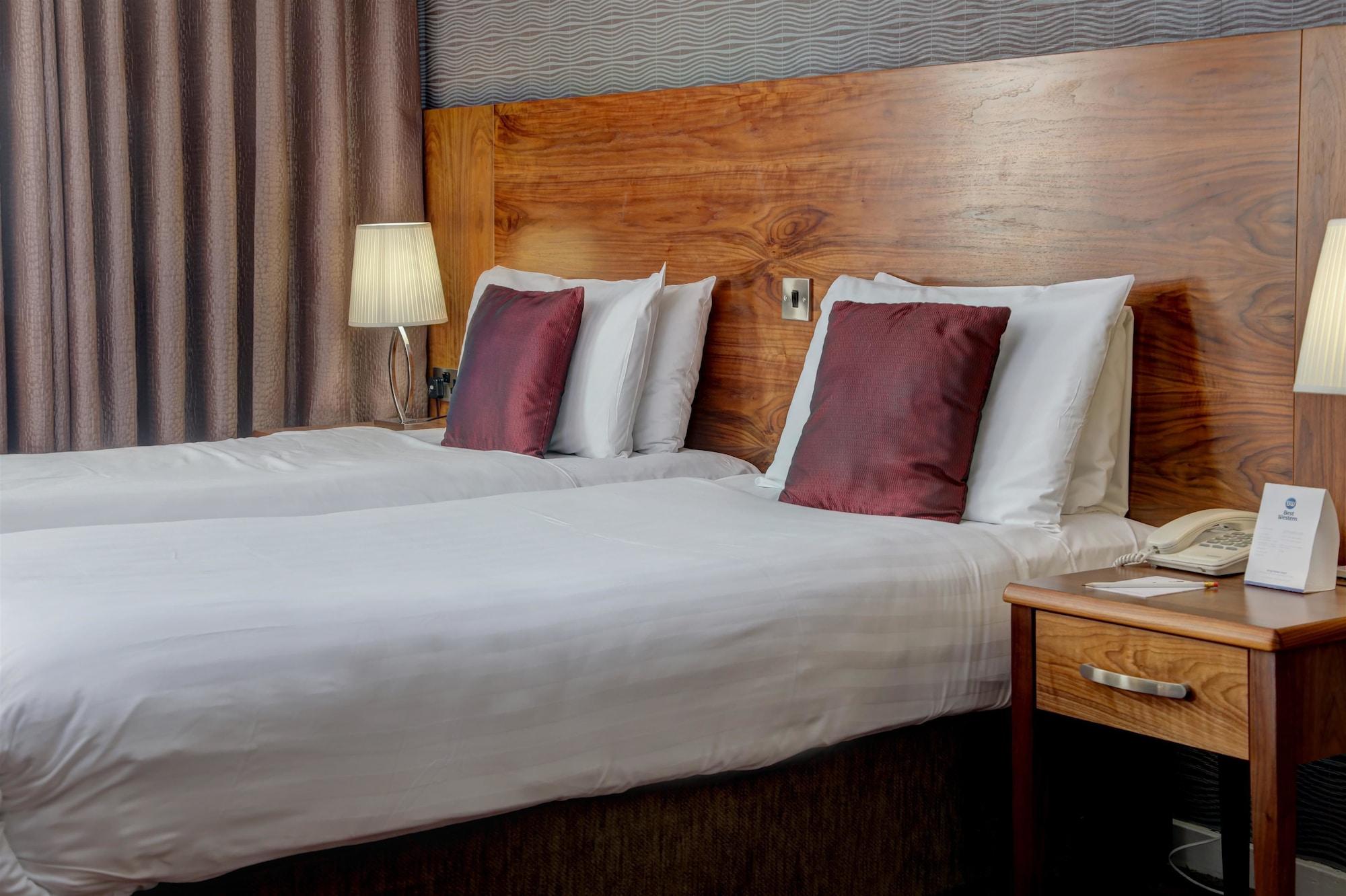 Best Western Kings Manor Edinburgh Exterior photo