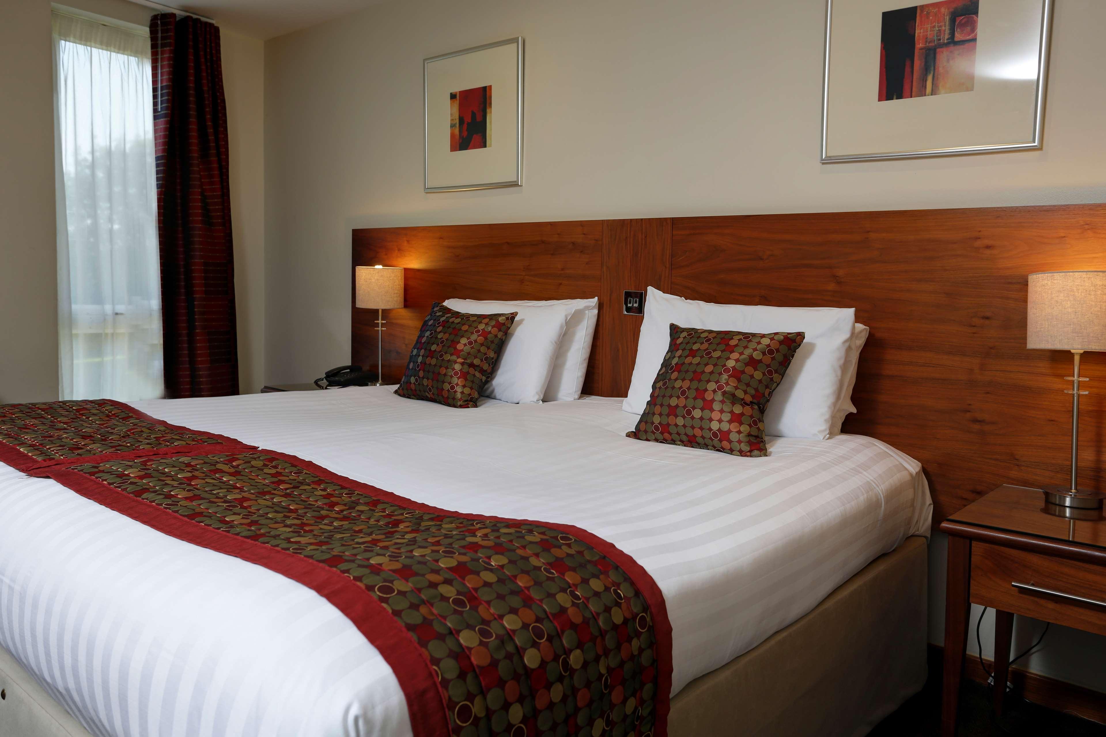 Best Western Kings Manor Edinburgh Exterior photo