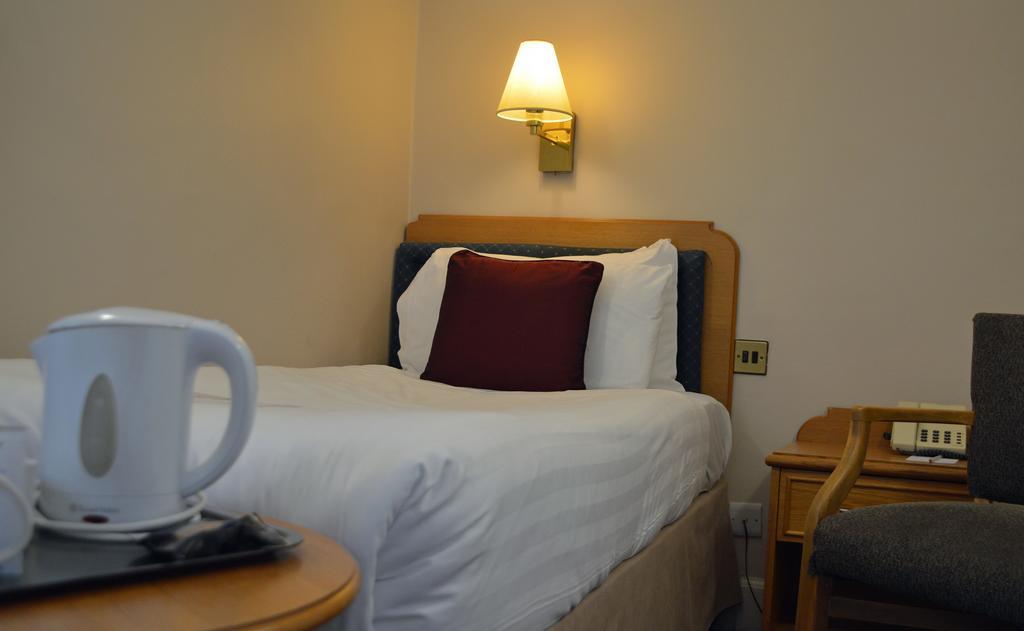 Best Western Kings Manor Edinburgh Exterior photo